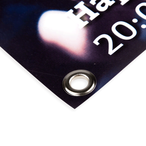 Hang je banner op met de ophangringen! Hang je banner op met de ophangringen!